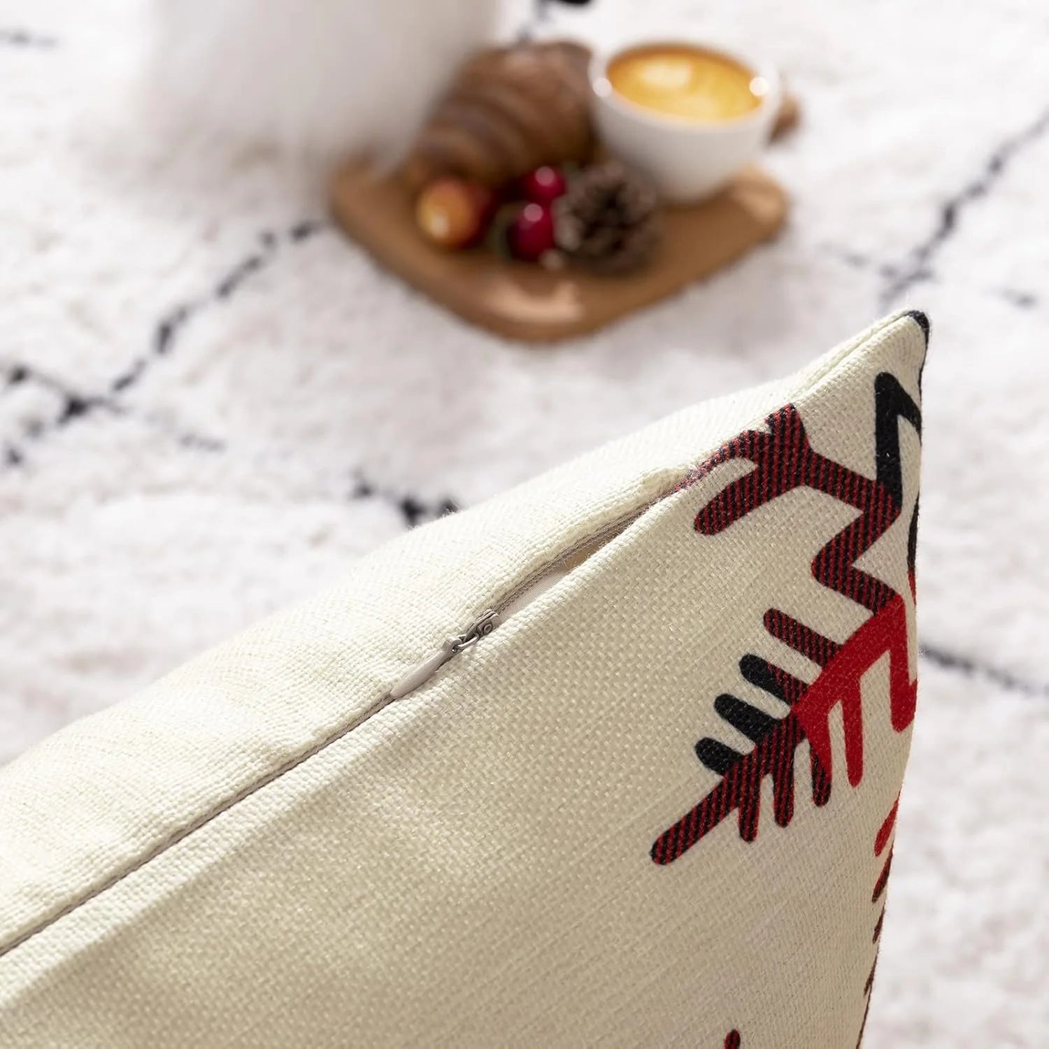 4-Pack Christmas Linen Pillow Covers – 18x18 Inch Holiday Throw Pillows for Sofa & Home Decor